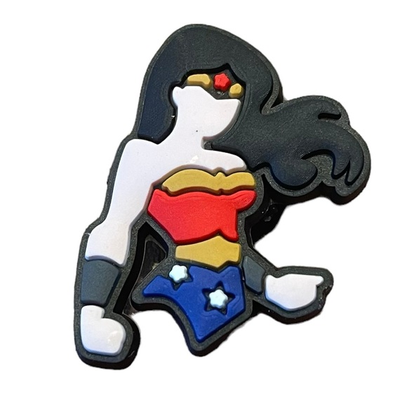 Wonder Woman Croc Charm - Picture 1 of 3
